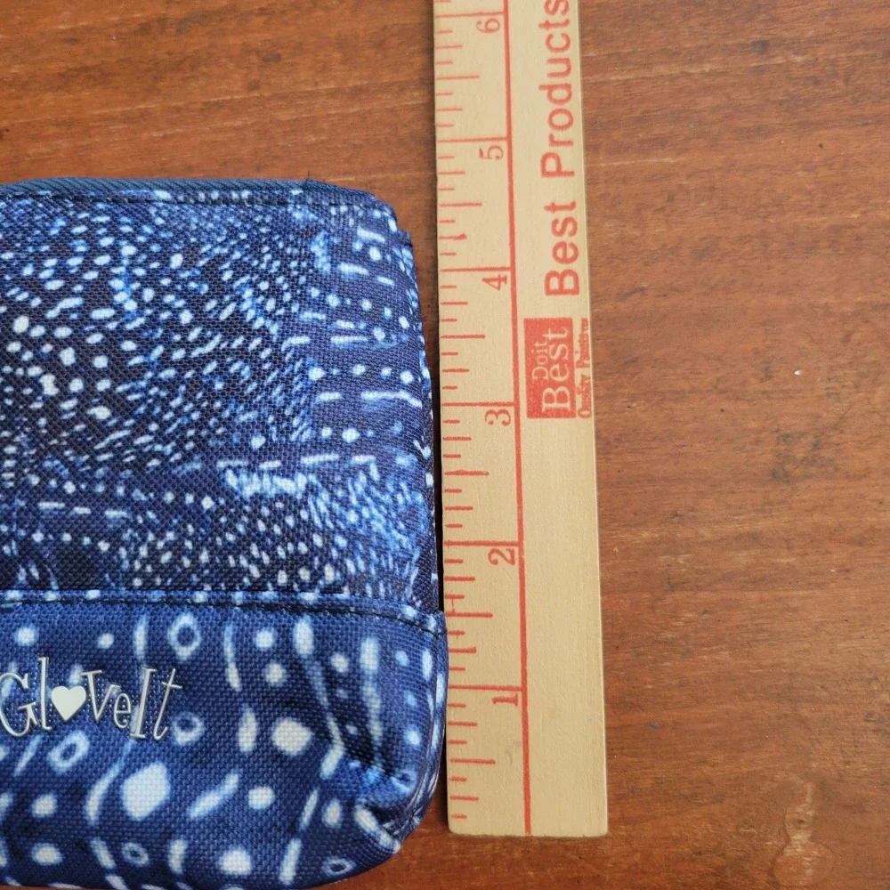 Glove It Wristlet Cell Phone Travel Purse Wallet‎ Seascape Print